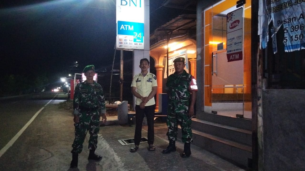 Patroli Sinergis Babinsa Koramil 07/Baranti Perkuat Keamanan di Desa Passeno